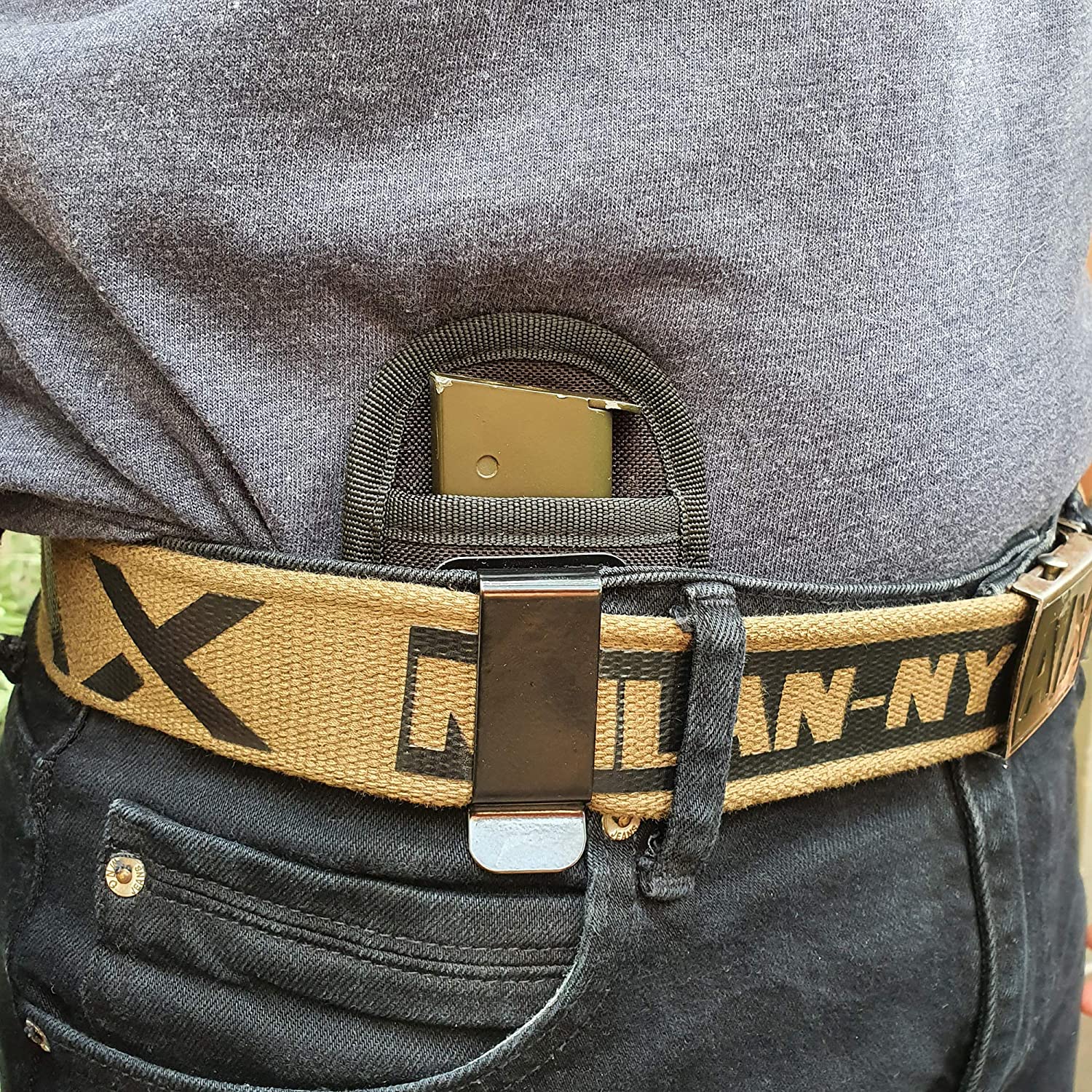 mag holder